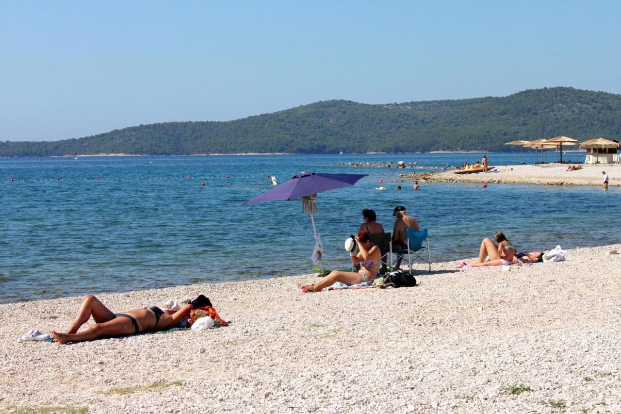 Family Friendly Seaside Apartments Brodarica, Sibenik - 4833 Brodarica  Exterior foto
