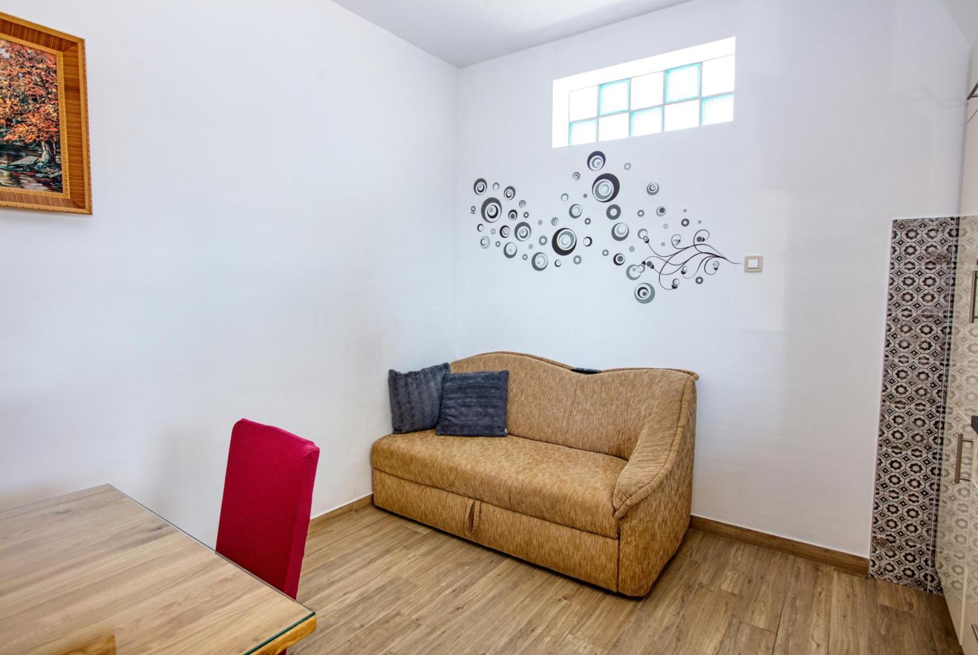 Family Friendly Seaside Apartments Brodarica, Sibenik - 4833 Brodarica  Zimmer foto