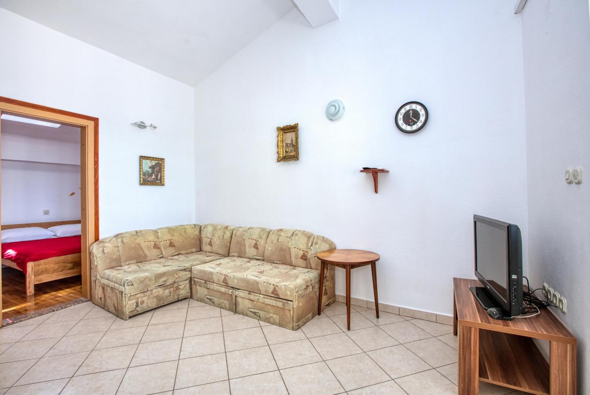 Family Friendly Seaside Apartments Brodarica, Sibenik - 4833 Brodarica  Zimmer foto